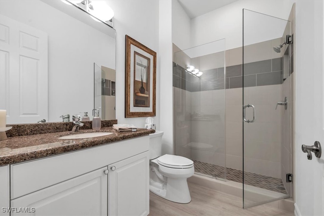 226004564 Property Photo 38