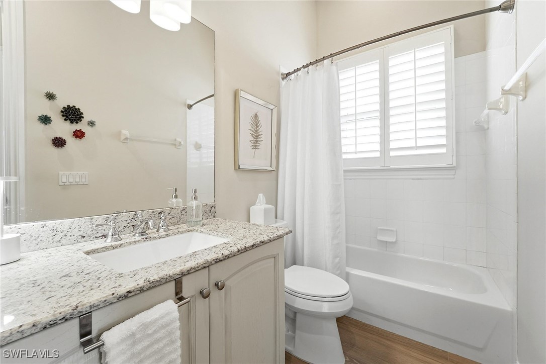8425 Mallards Way Property Photo 24