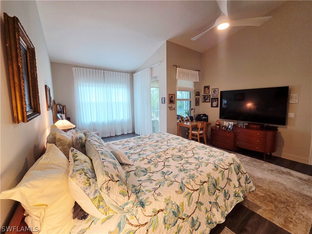 6775 Huntington Lakes Cir 202 Property Photo 9