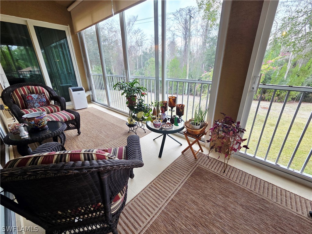 6775 Huntington Lakes Cir 202 Property Photo 15