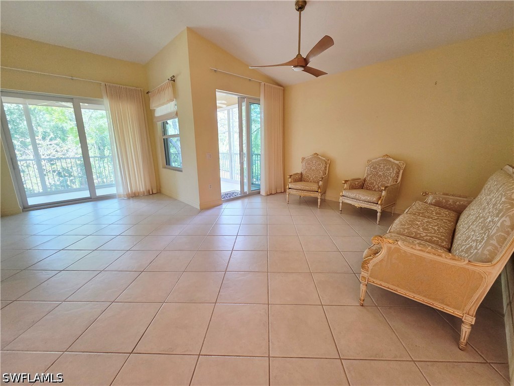 6775 Huntington Lakes Cir 202 Property Photo 20
