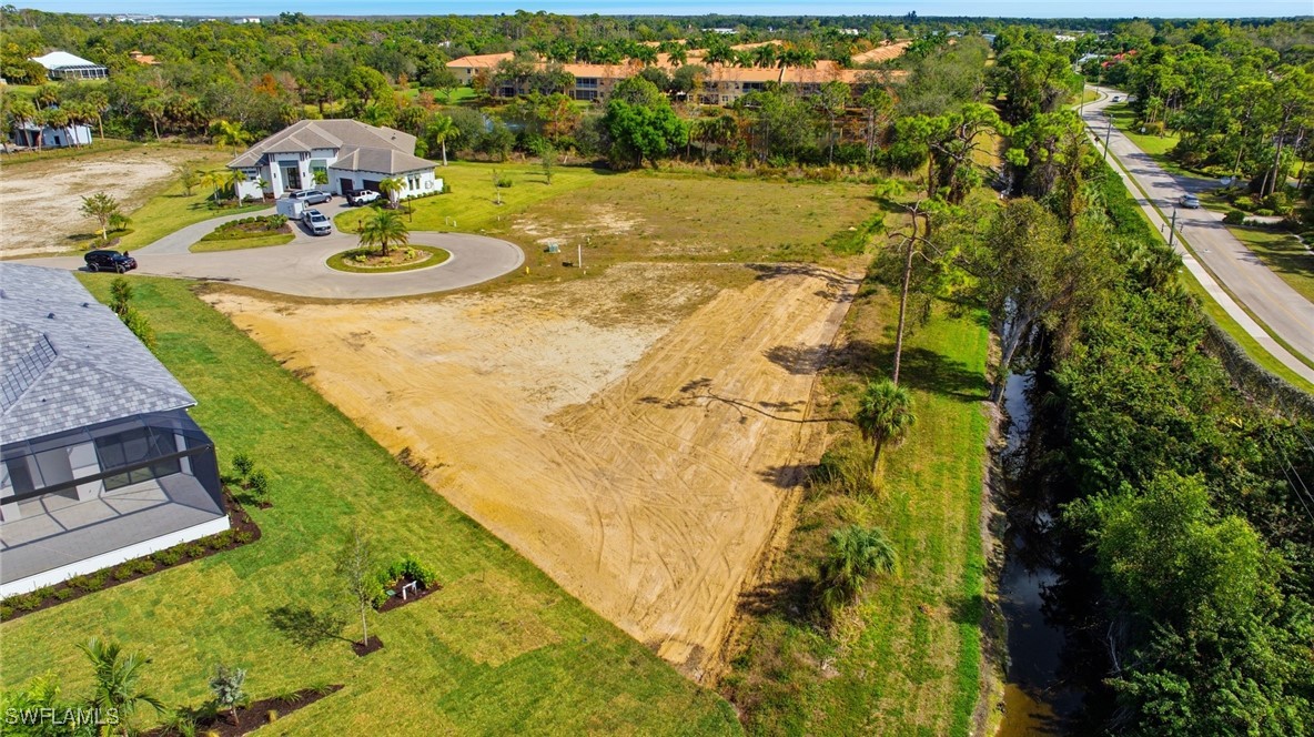 15860 Hampton View Ct Property Photo 5