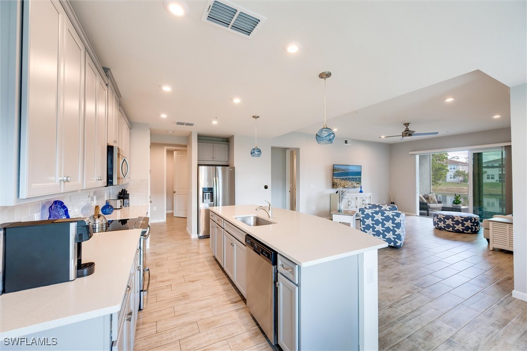 4607 Arboretum Cir 103 Property Photo 6