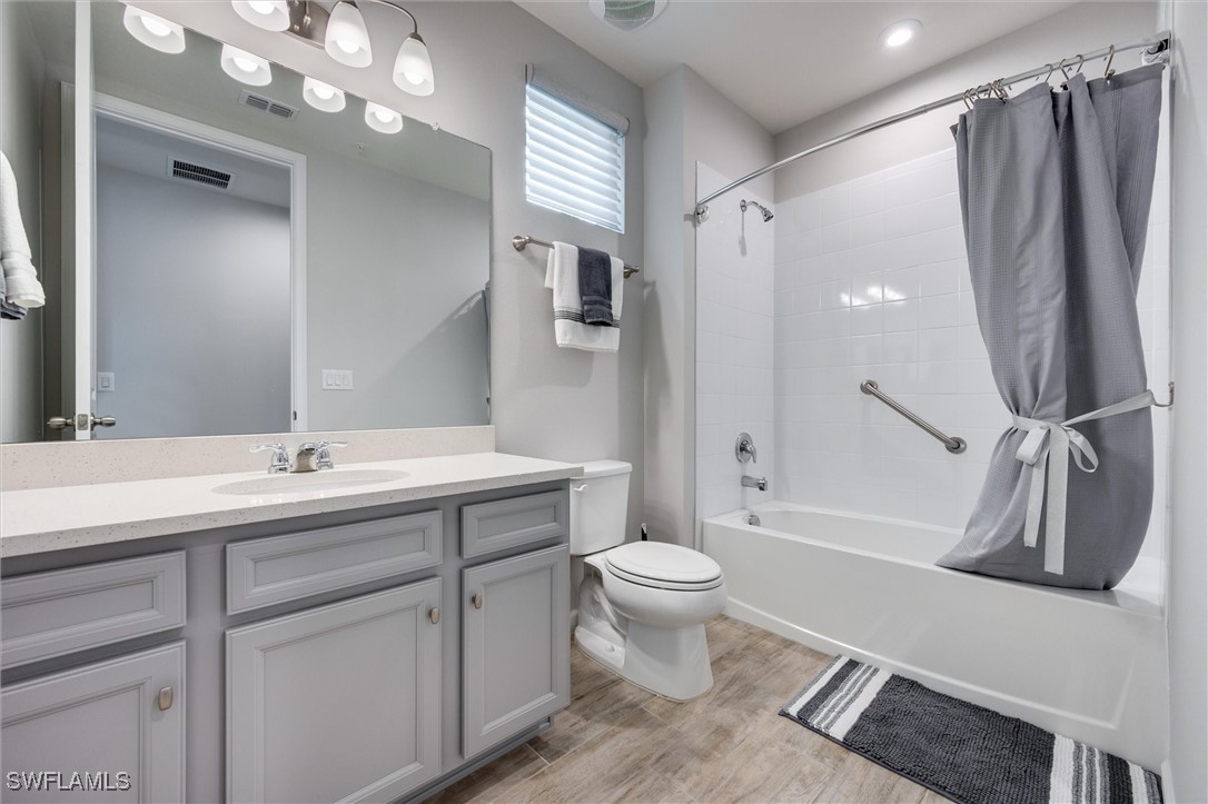 4607 Arboretum Cir 103 Property Photo 17