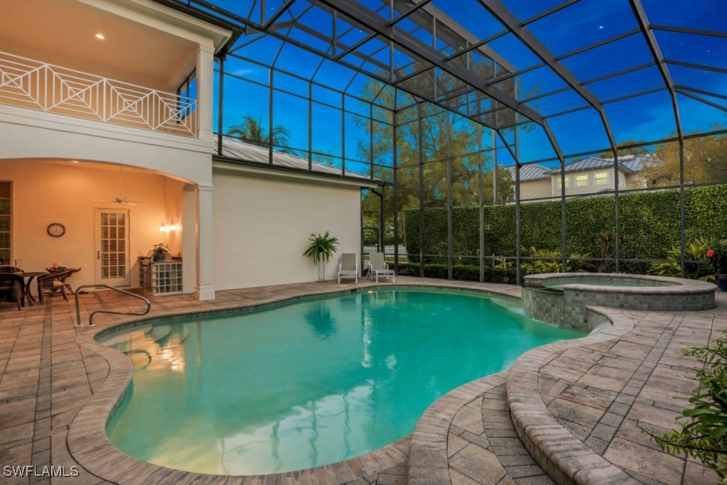 226005363 Property Photo 13