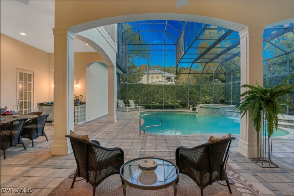 226005363 Property Photo 16