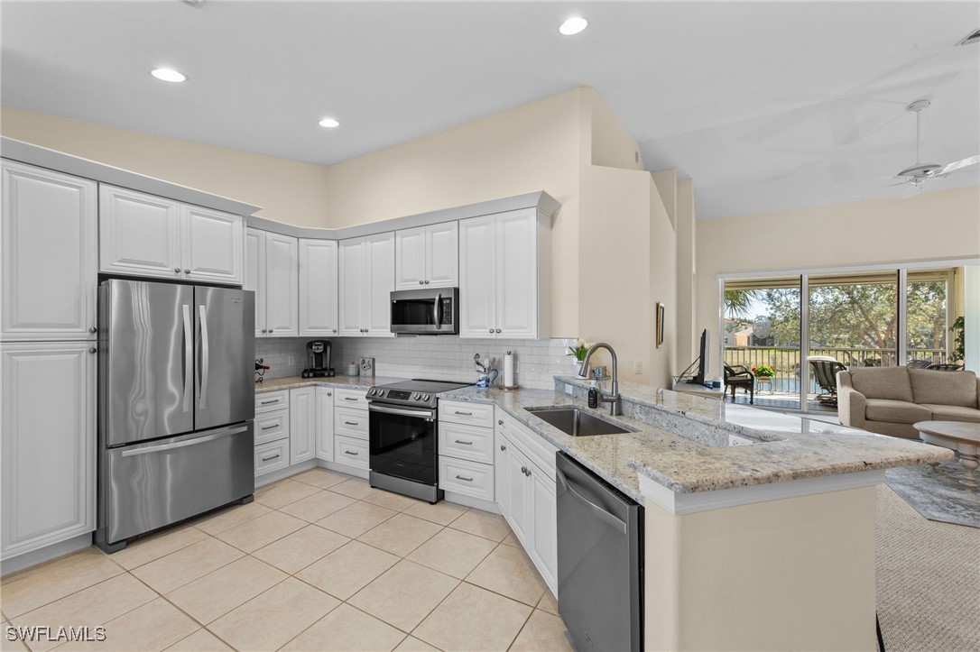 10127 Colonial Country Club Blvd 1603 Property Photo 6