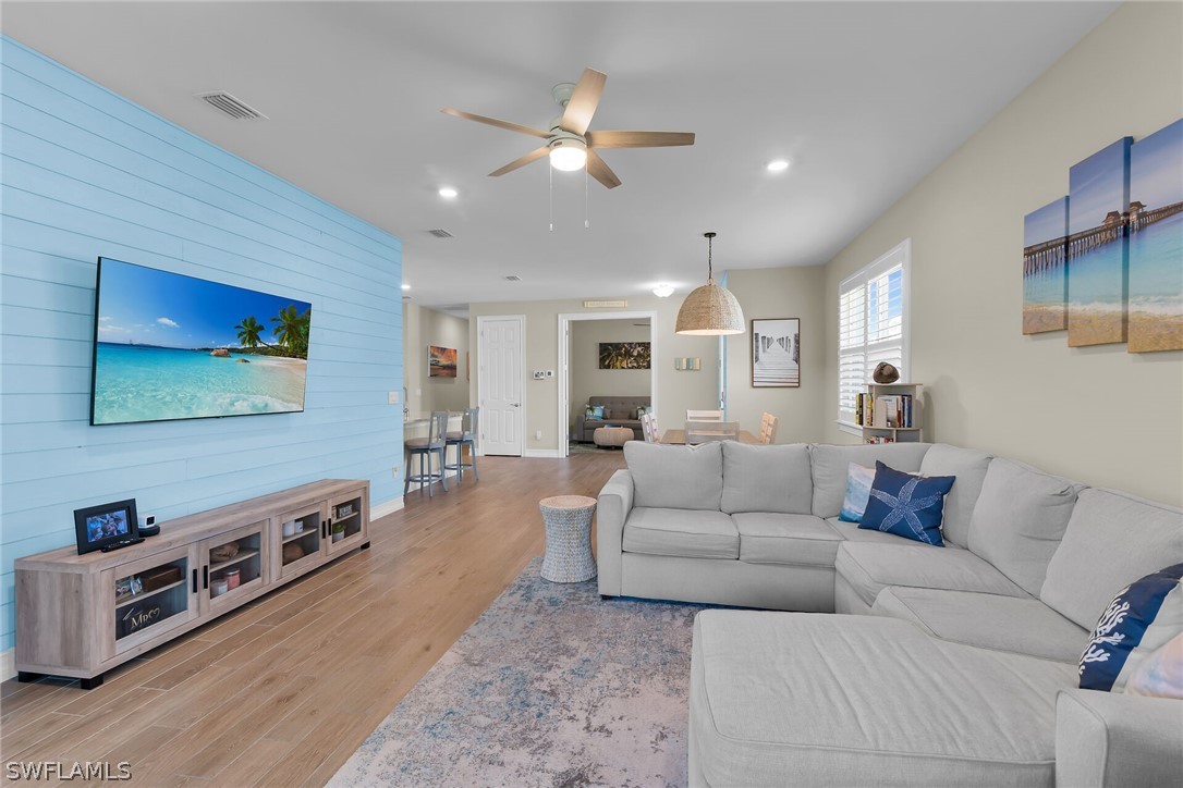 1035 Enbrook Loop Property Photo 10