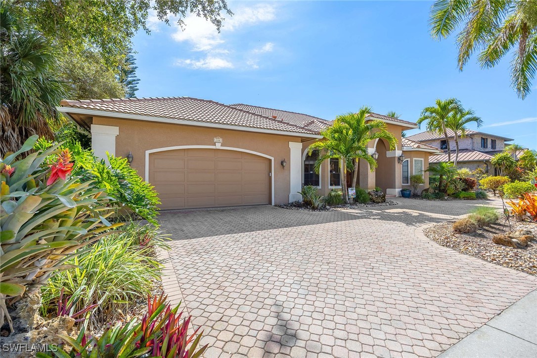 146 Windward Cay Property Photo 2