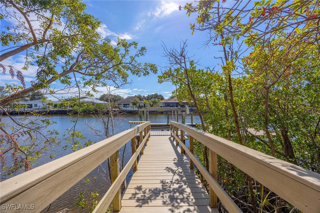 146 Windward Cay Property Photo 3