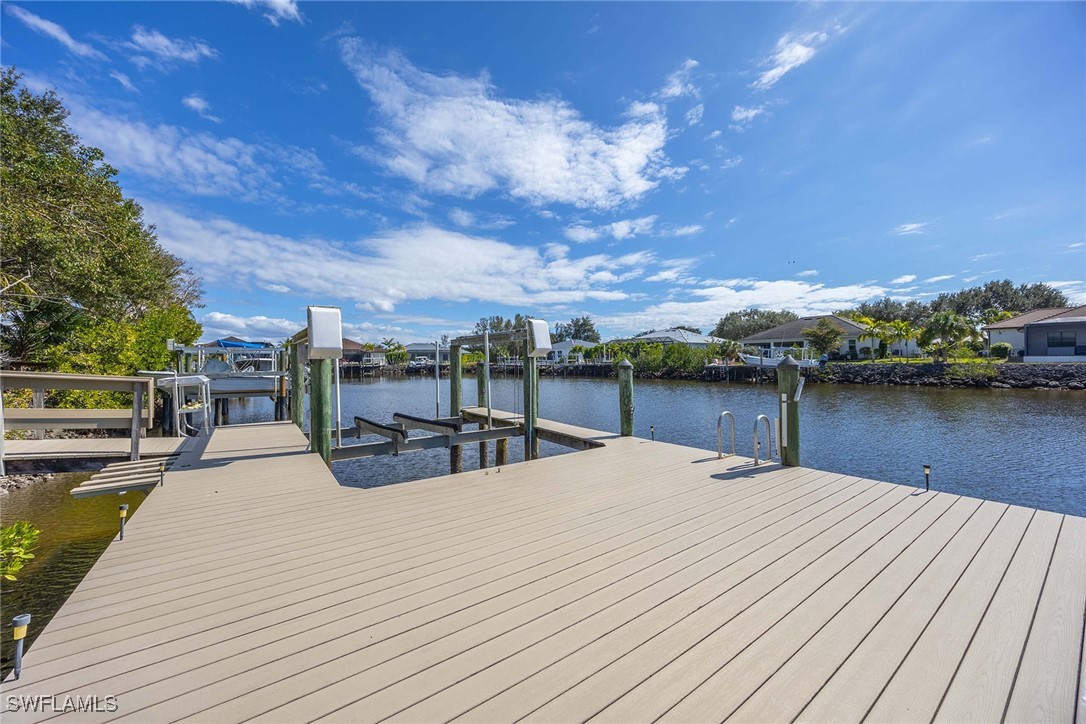 146 Windward Cay Property Photo 29