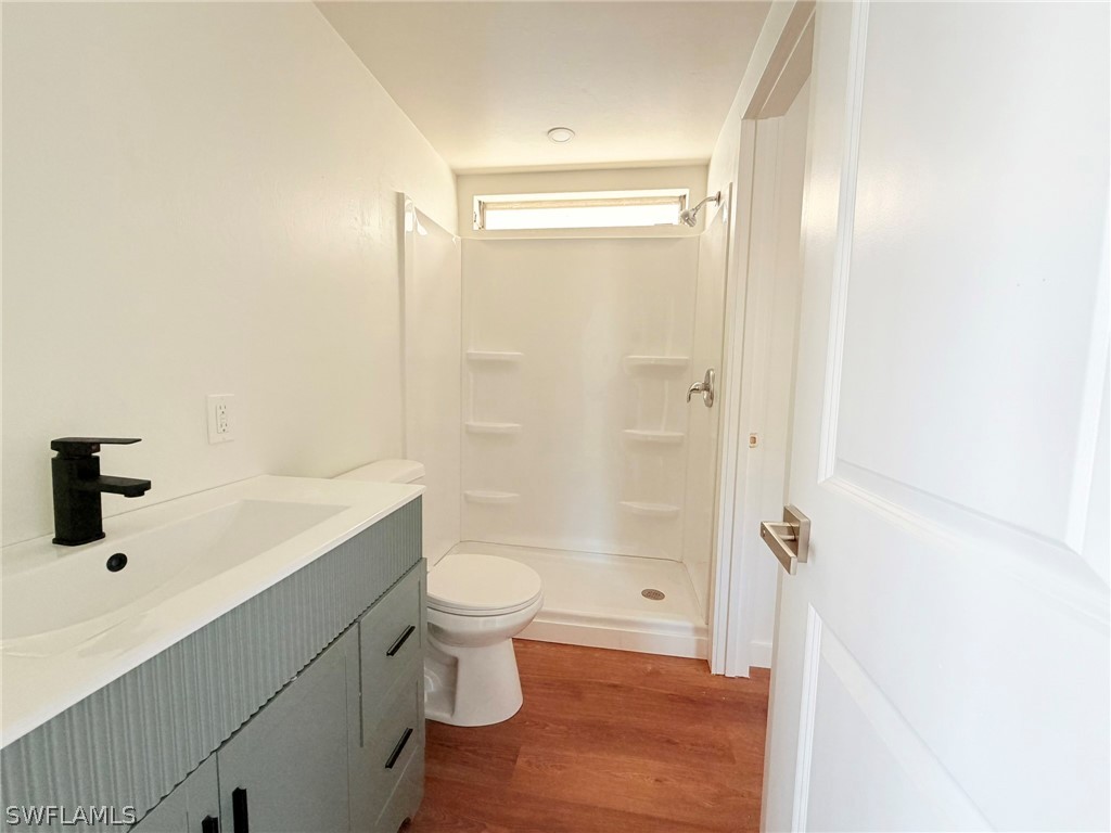 815 Cape Haze Ln E Property Photo 9