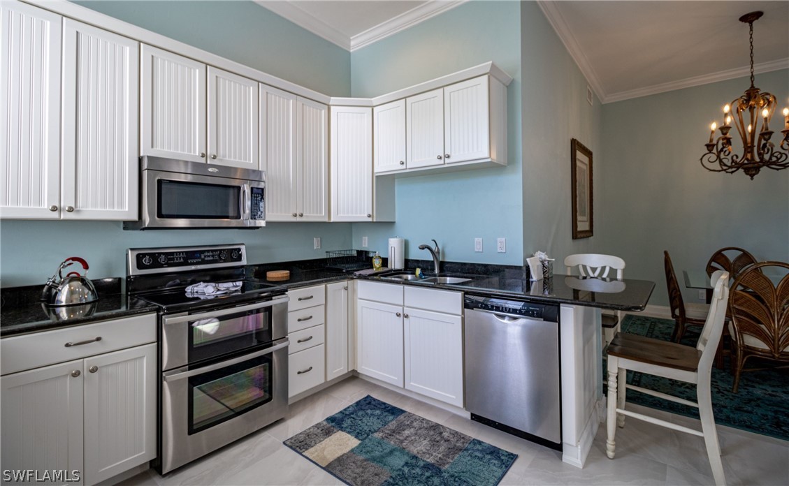 2611 Citrus Lake Dr C-203 Property Photo 17