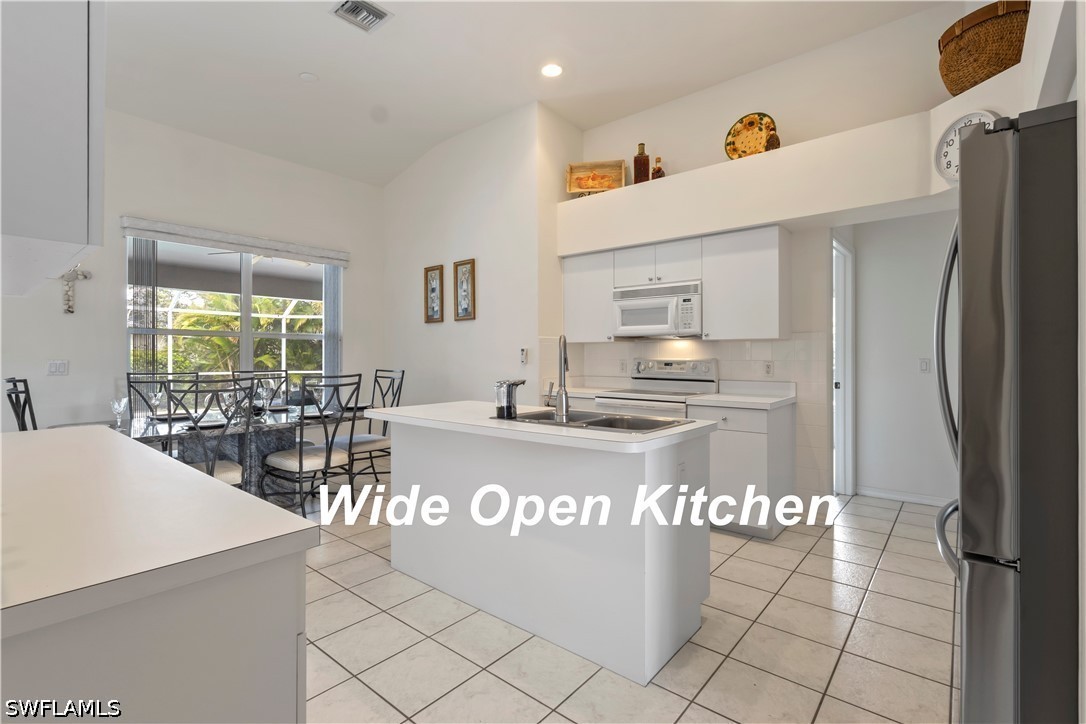 3650 Sunland Ln Property Photo 10
