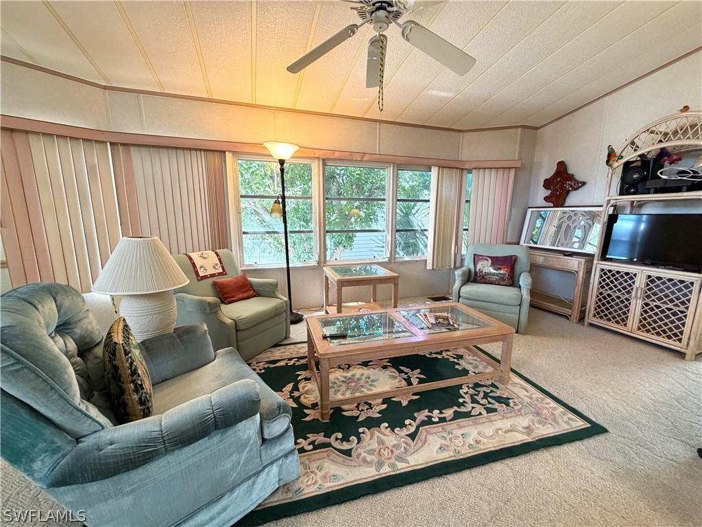 4520 Washington Way E Property Photo 3