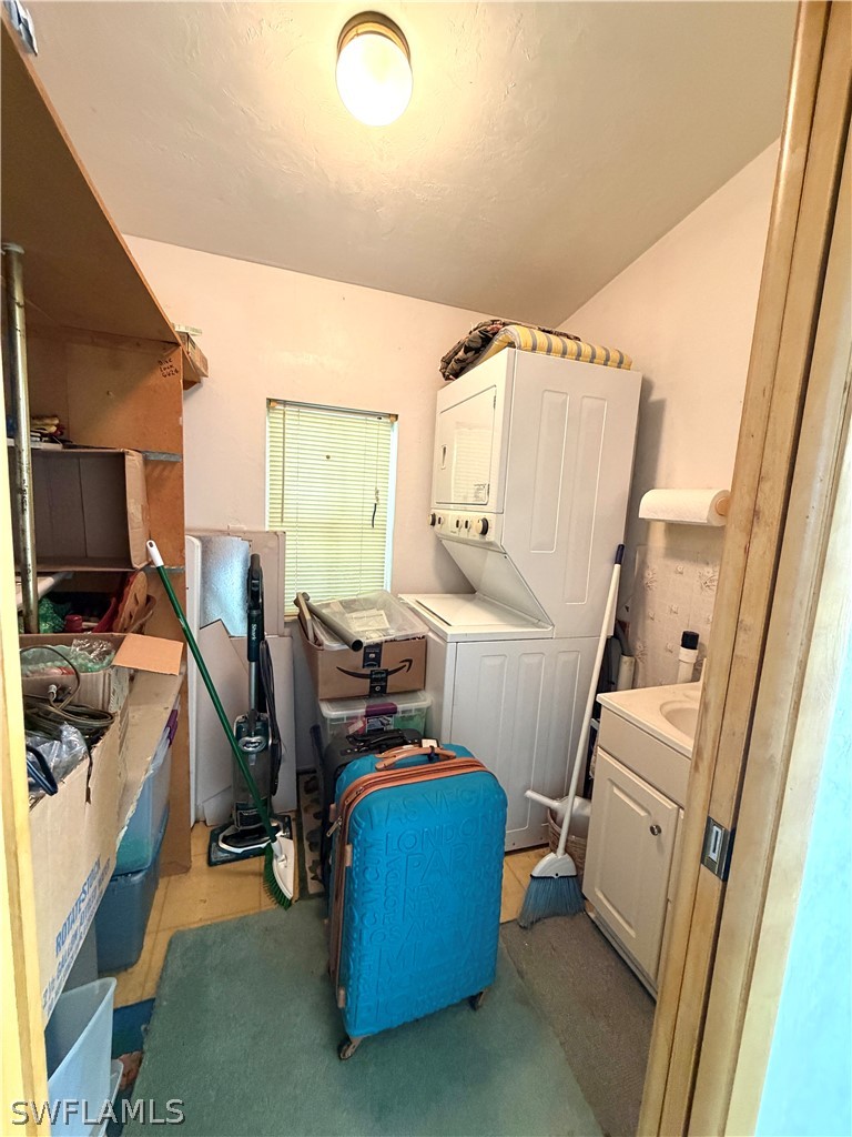 4520 Washington Way E Property Photo 13