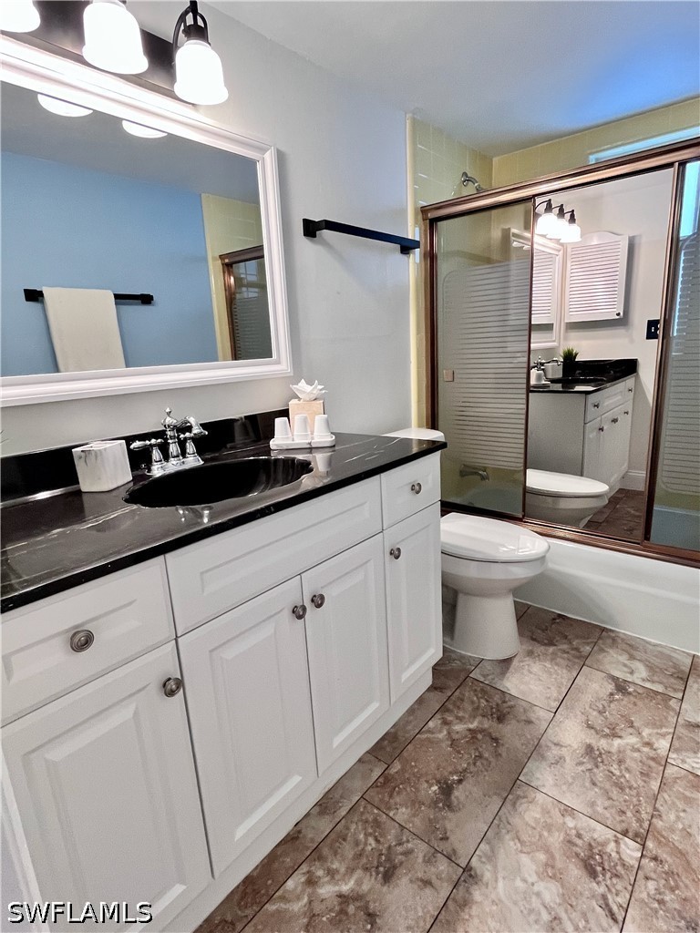 209 Palm Dr 1 Property Photo 14