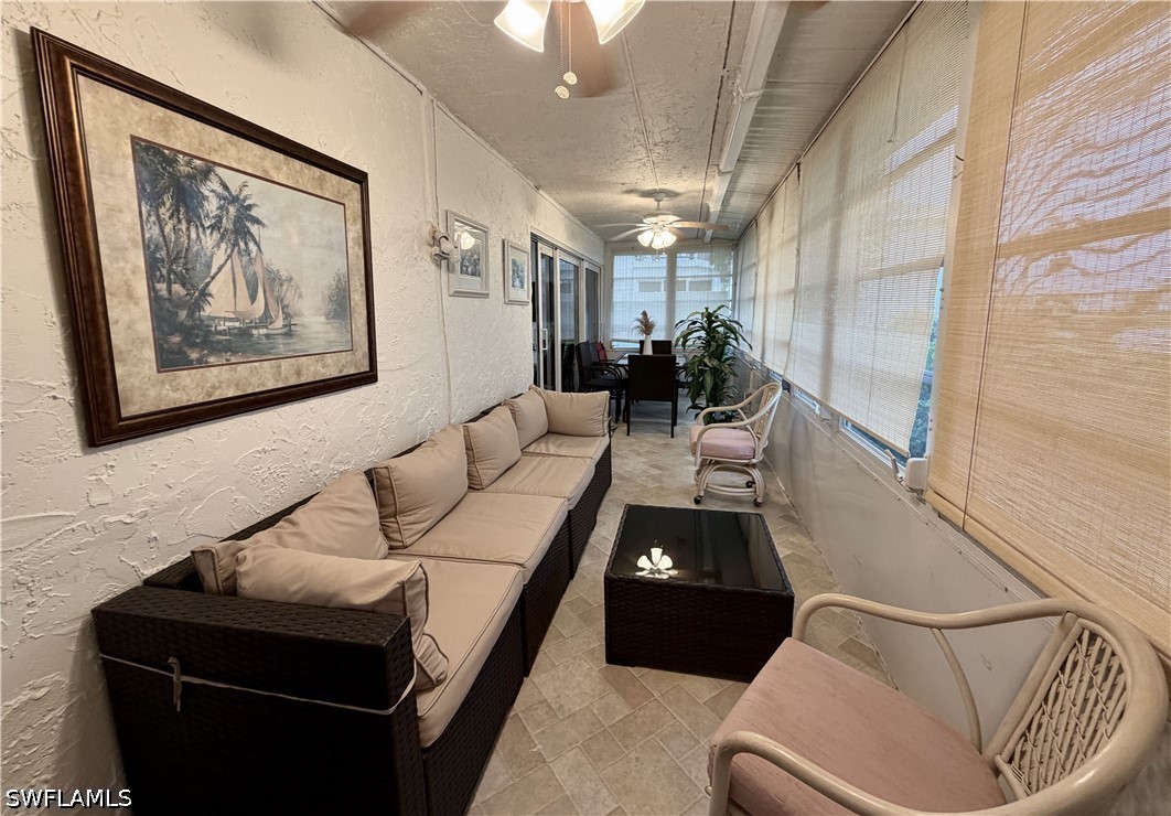 209 Palm Dr 1 Property Photo 17
