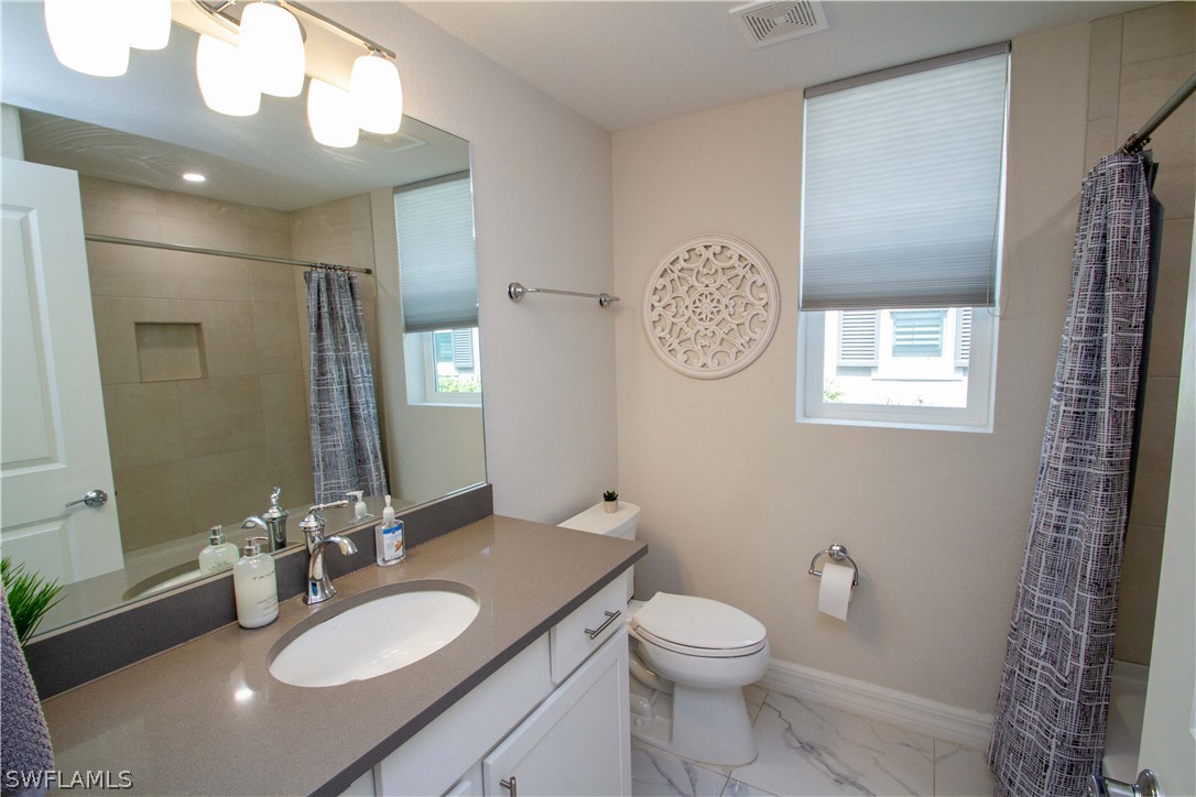 244 Indies Dr E 101 Property Photo 23