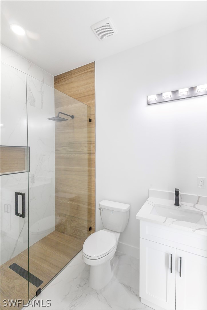 226006686 Property Photo 29
