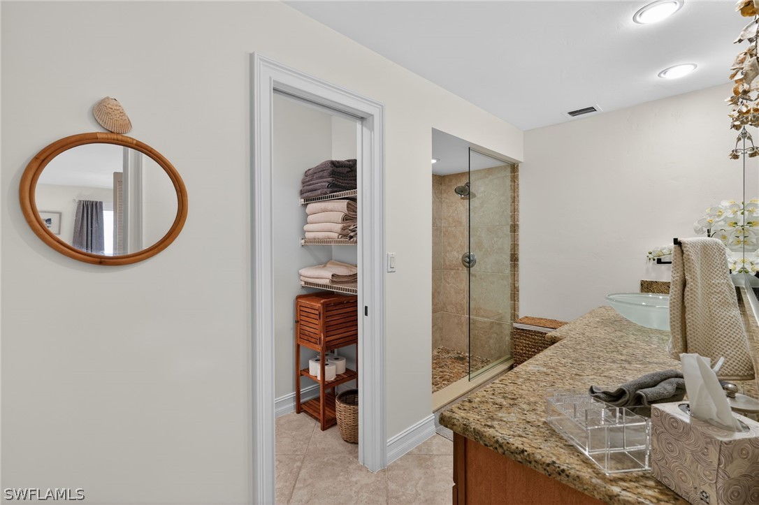 523 Club Side Dr 2-523 Property Photo 15