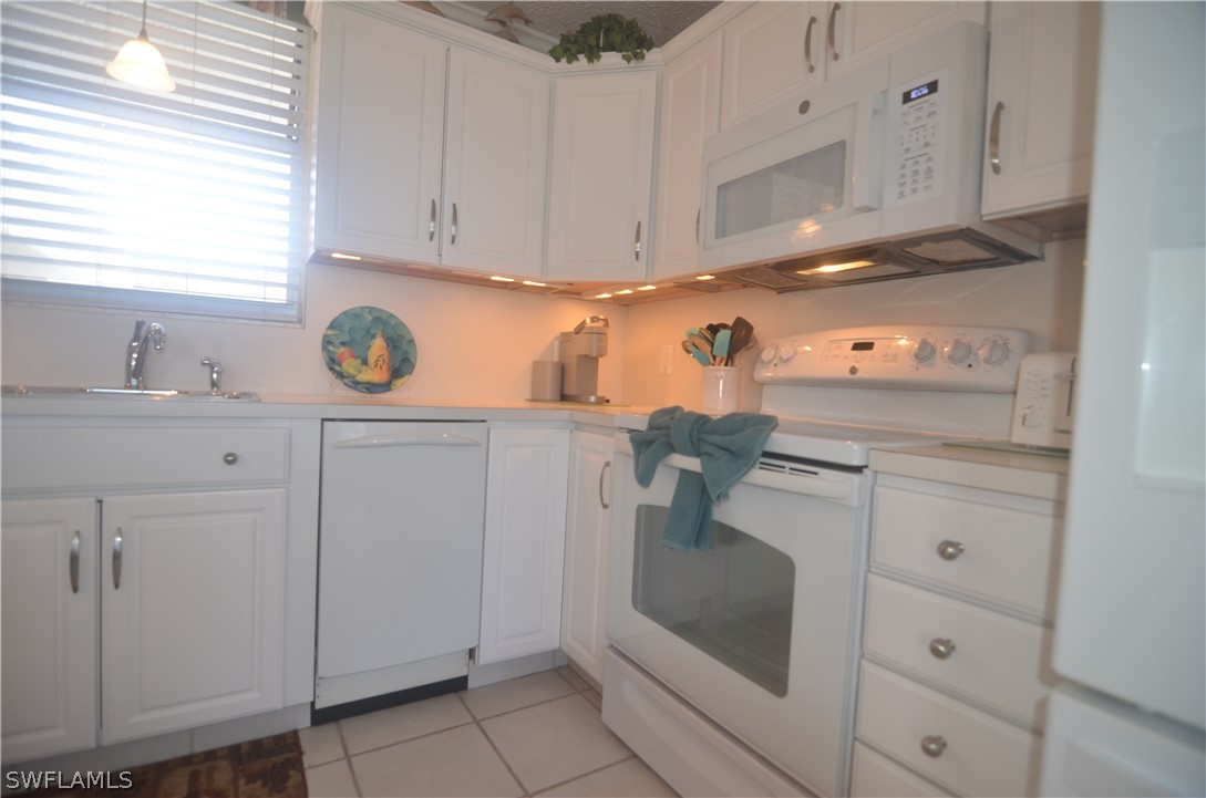 5600 Bonita Beach Rd 4003 Property Photo 12