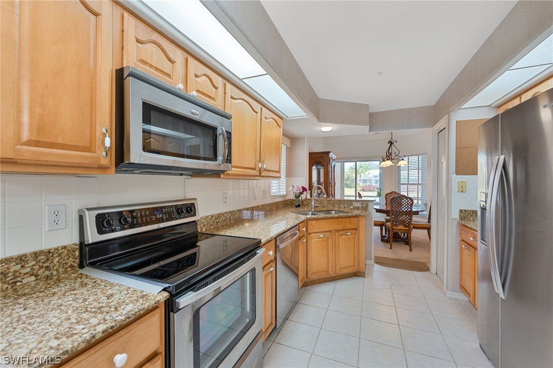 13221 Sherburne Cir 601 Property Photo 6
