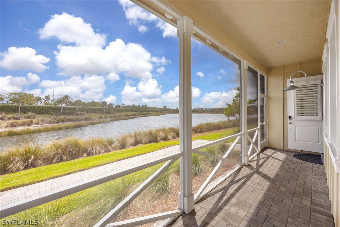 7018 Saona Ct Property Photo 4