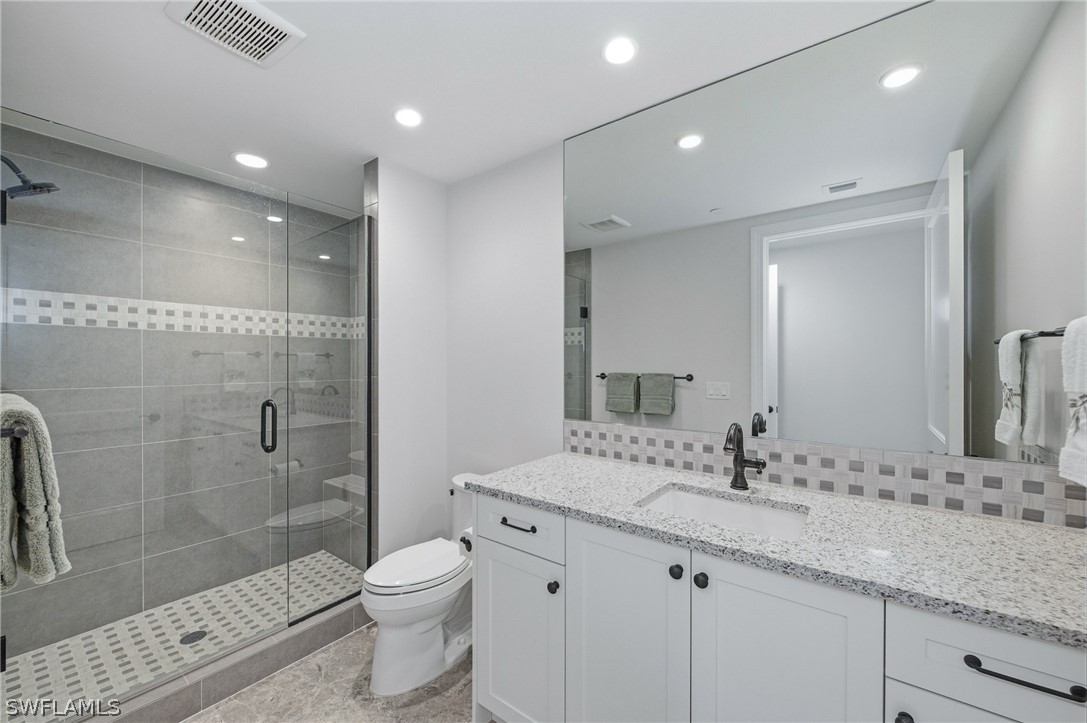 13665 Vanderbilt Dr 501 Property Photo 23