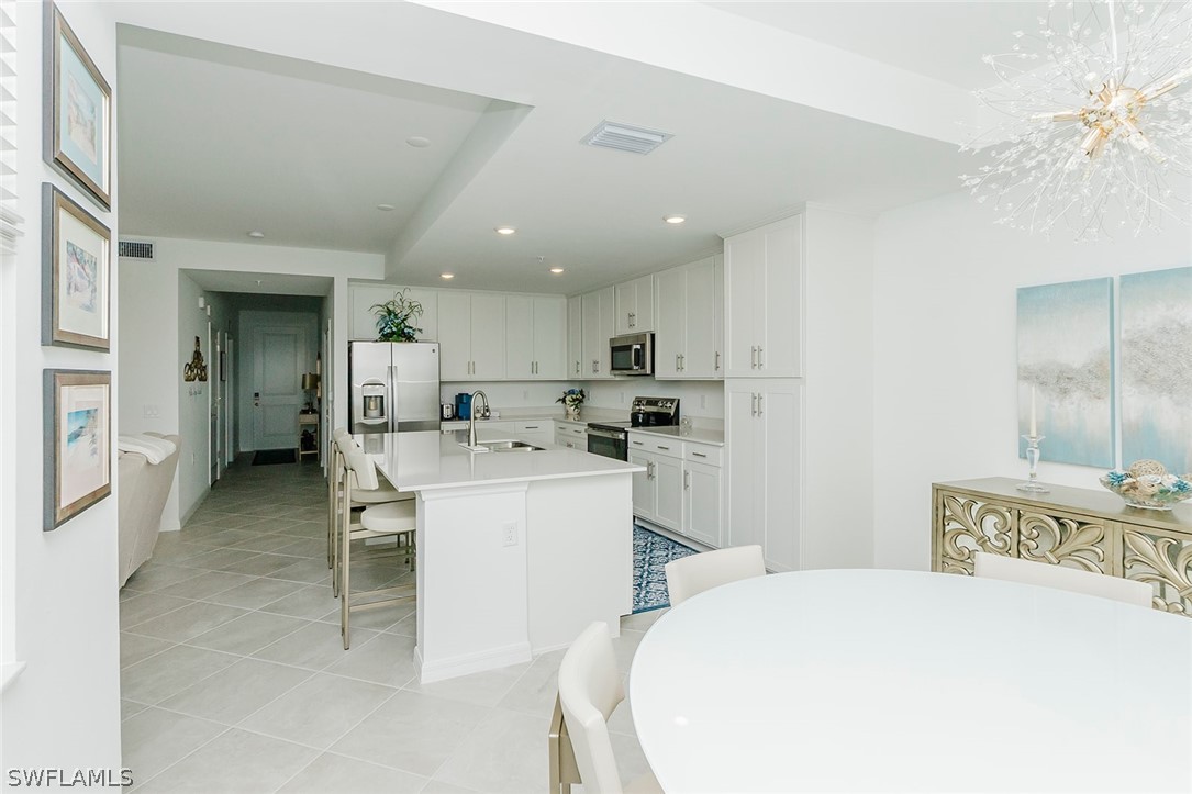 5555 Double Eagle Cir 3937 Property Photo 12