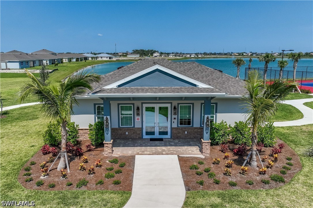 575 Spring Hill Lake Loop Property Photo 15