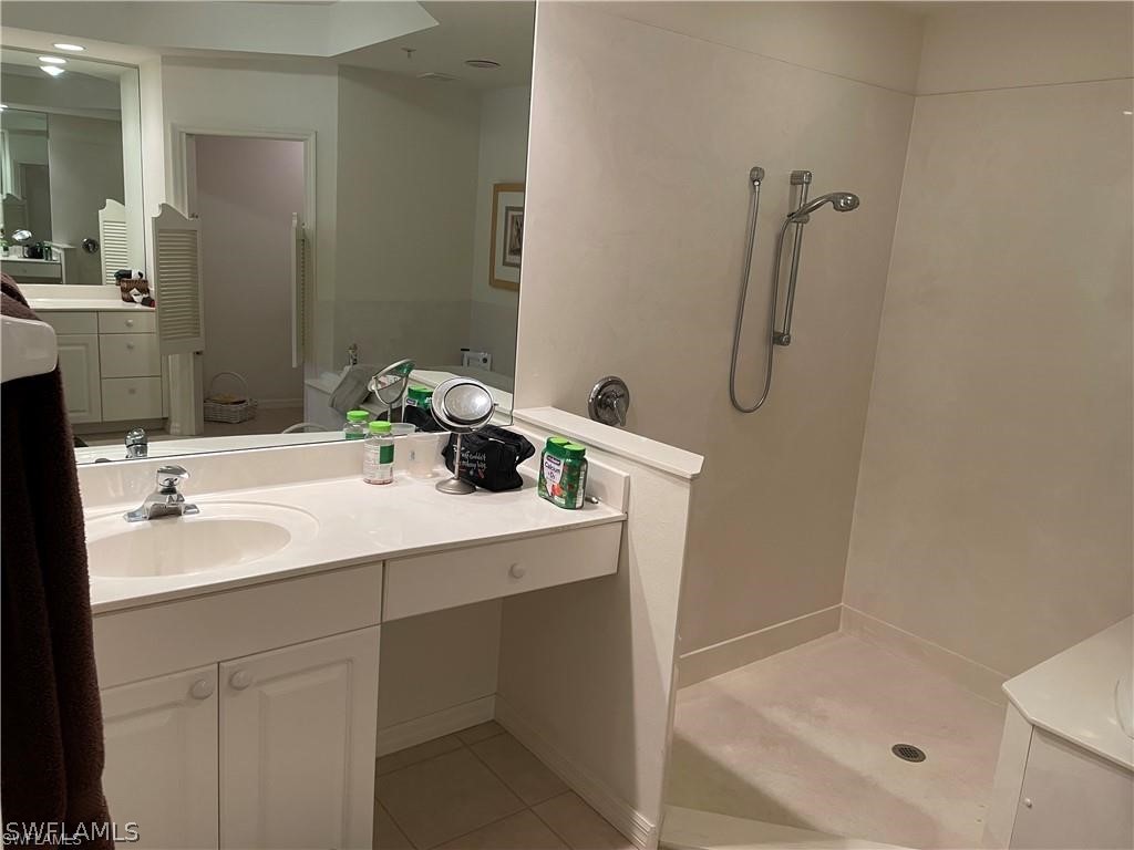 2288 Ashton Oaks Ln 7-103 Property Photo 13