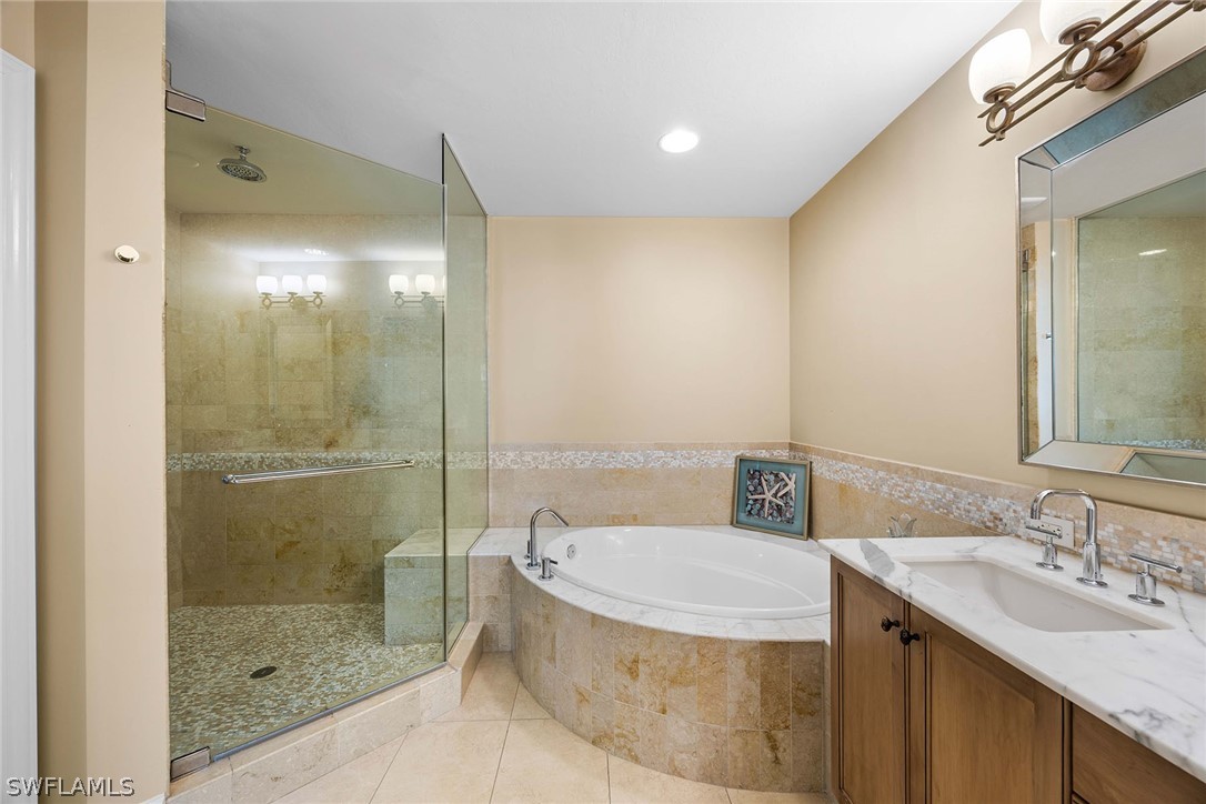 9123 Strada Pl 7501 Property Photo 14