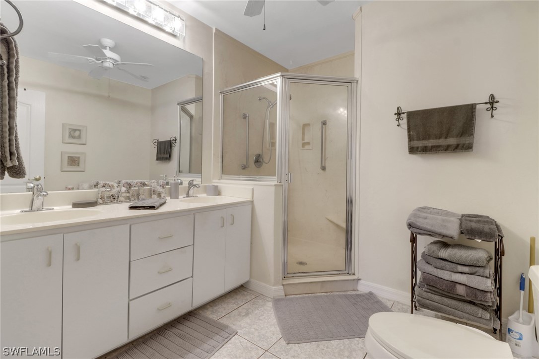 562 Goldcoast Ct Property Photo 12