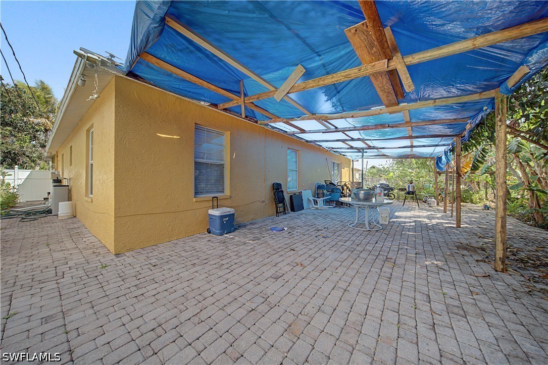 226007721 Property Photo 10