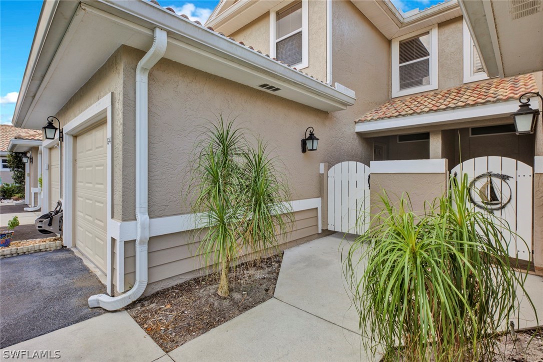 386 Emerald Bay CIR G-4 Property Photo 1
