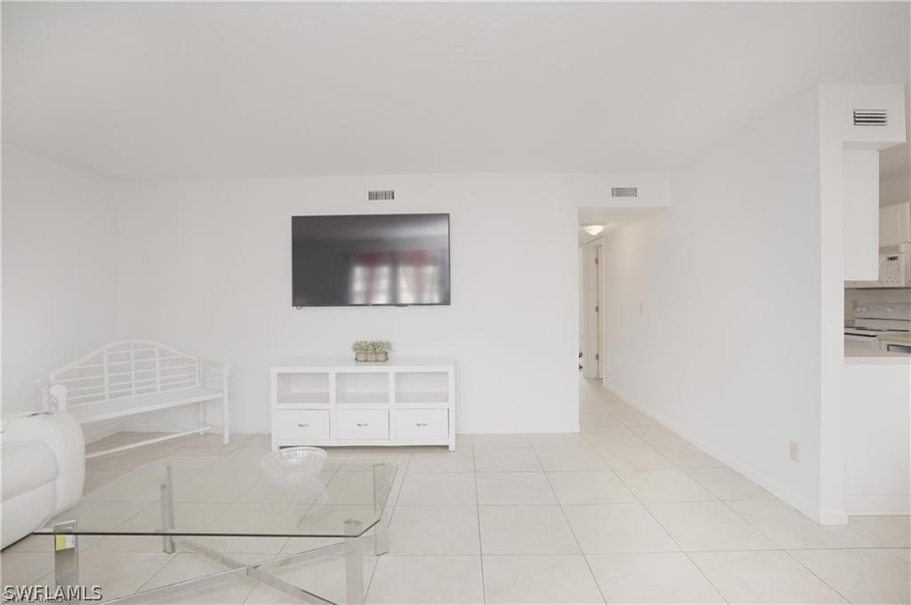 4635 Bayshore Dr P7 Property Photo 17