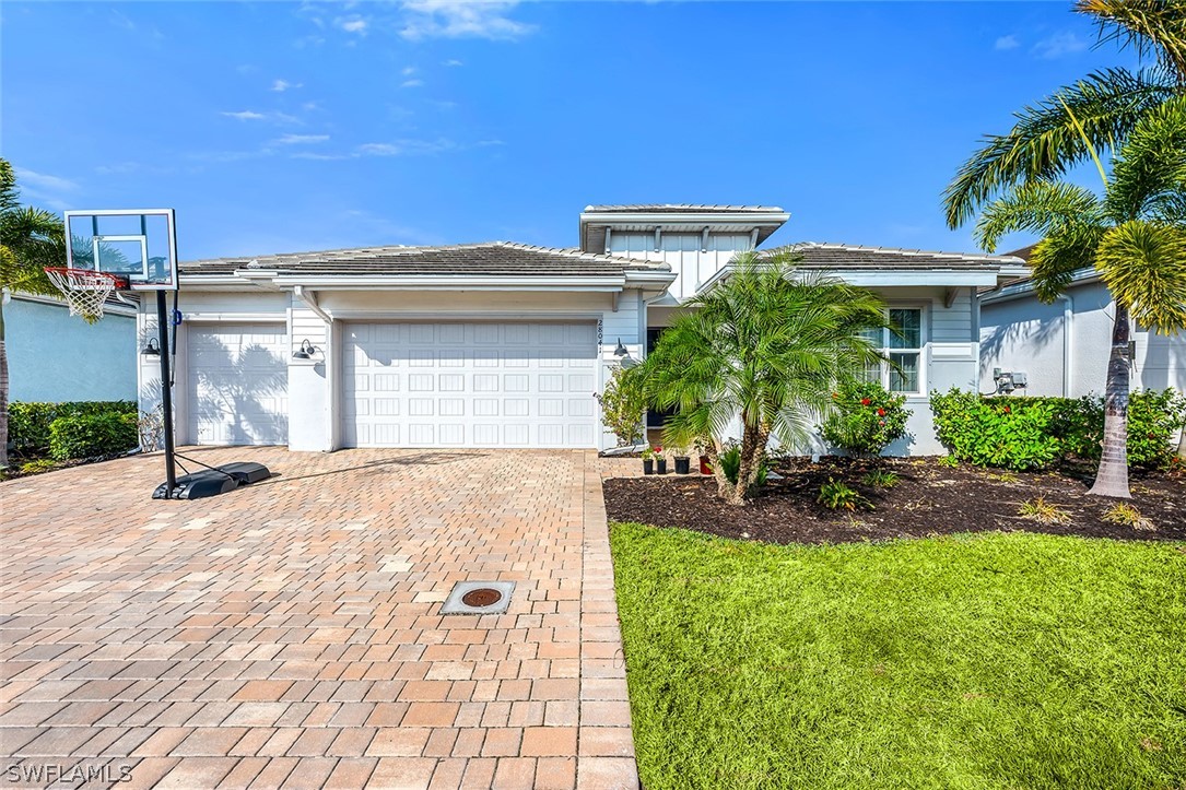 28041 Captiva Shell Loop Property Photo 1