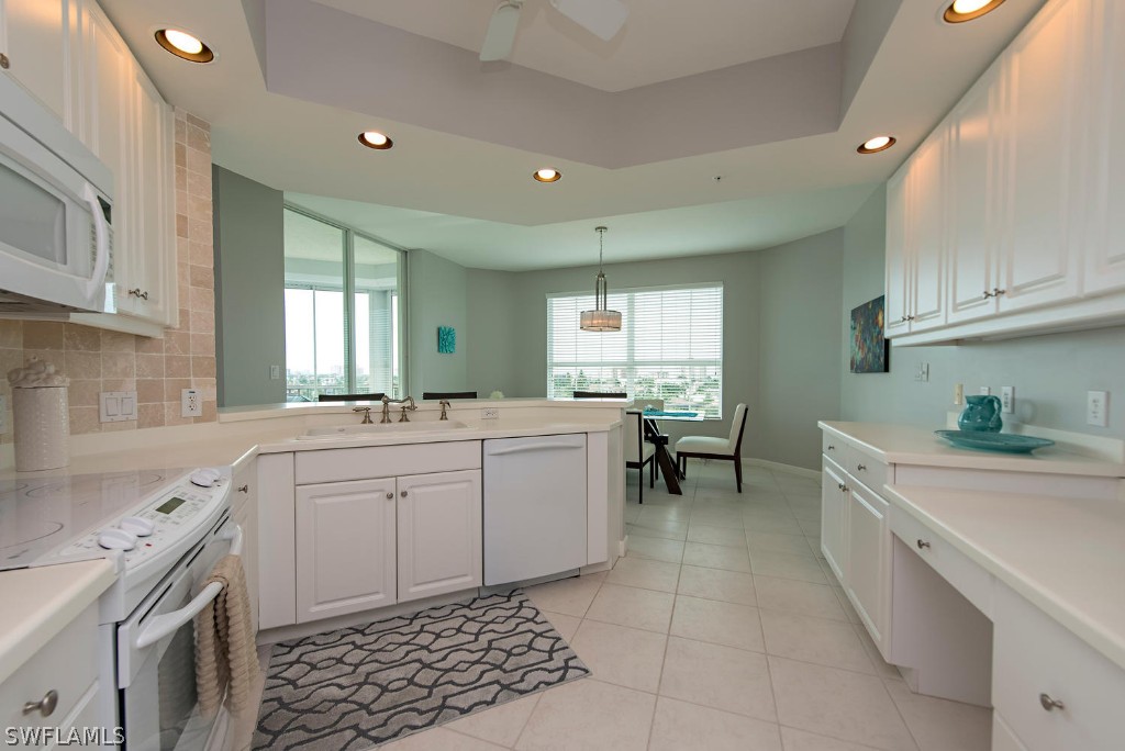 300 Dunes Blvd 603 Property Photo 2