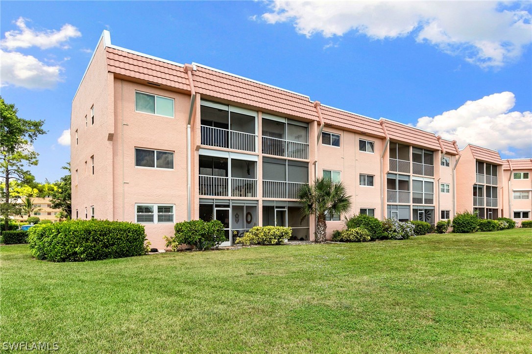 300 Forest Lakes Blvd 112 Property Photo 20