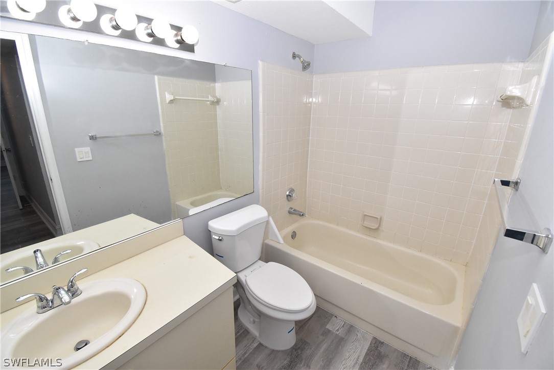 13545 Eagle Ridge Dr 818 Property Photo 16