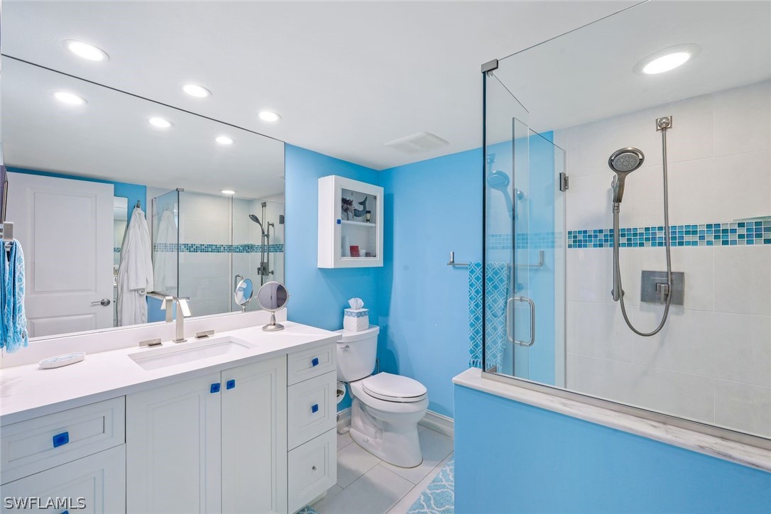 4041 Gulf Shore Blvd N 805 Property Photo 17