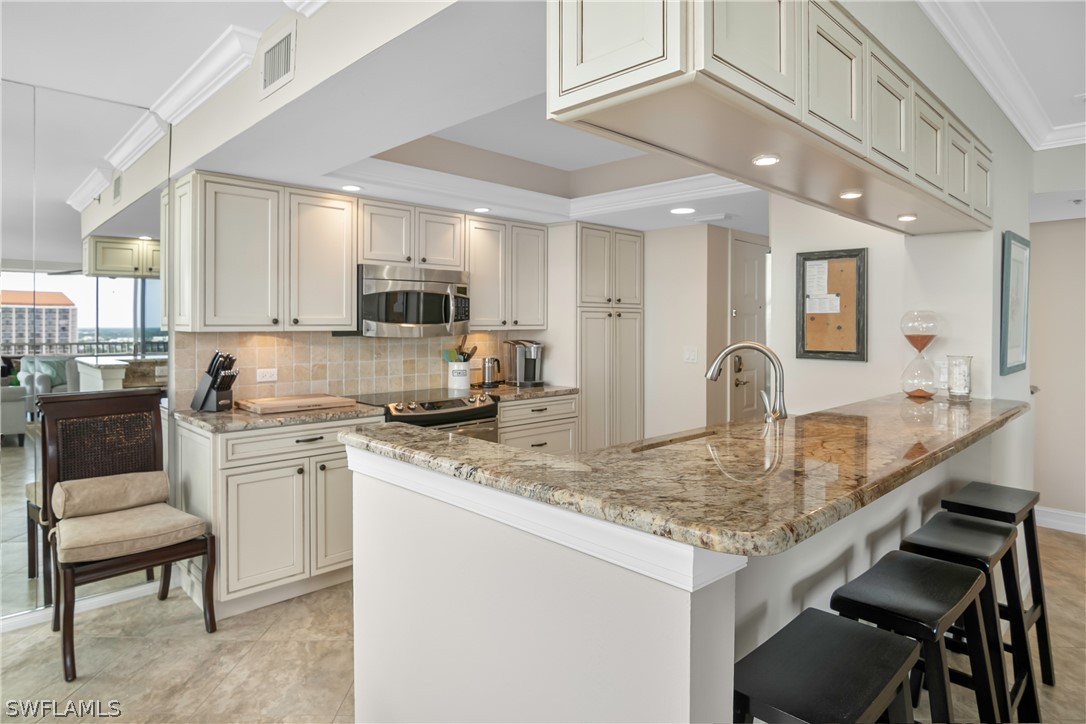 5550 Heron Point Dr 1804 Property Photo 6