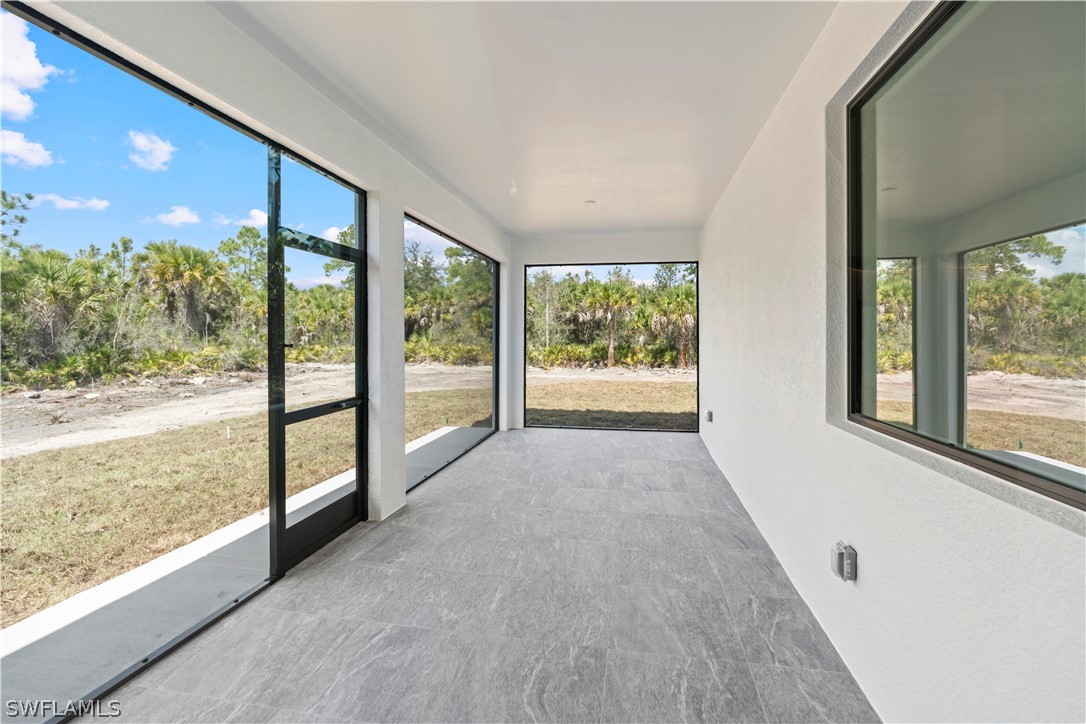 1745 Everglades Blvd S Property Photo 11