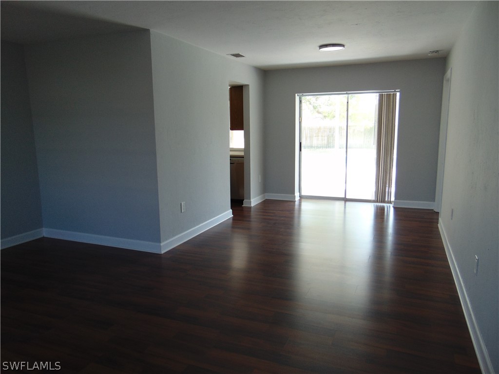 82 Johnnycake Dr Property Photo 8