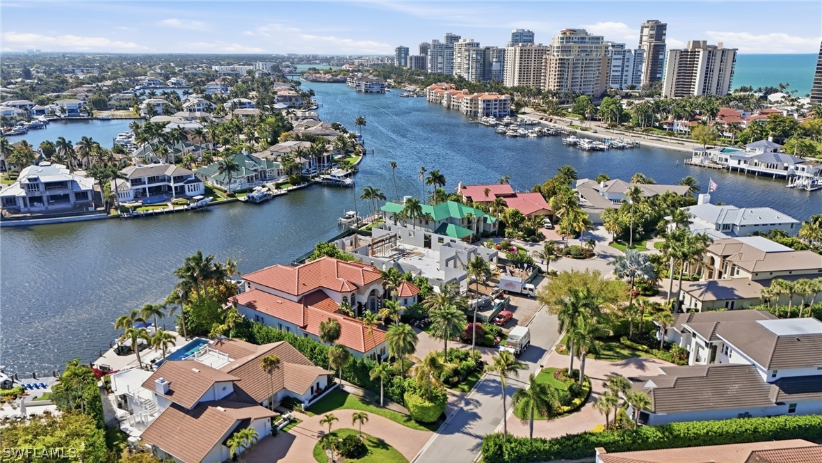 310 Pirates Bight Property Photo 5