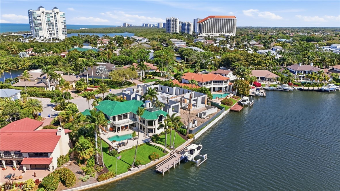 310 Pirates Bight Property Photo 10