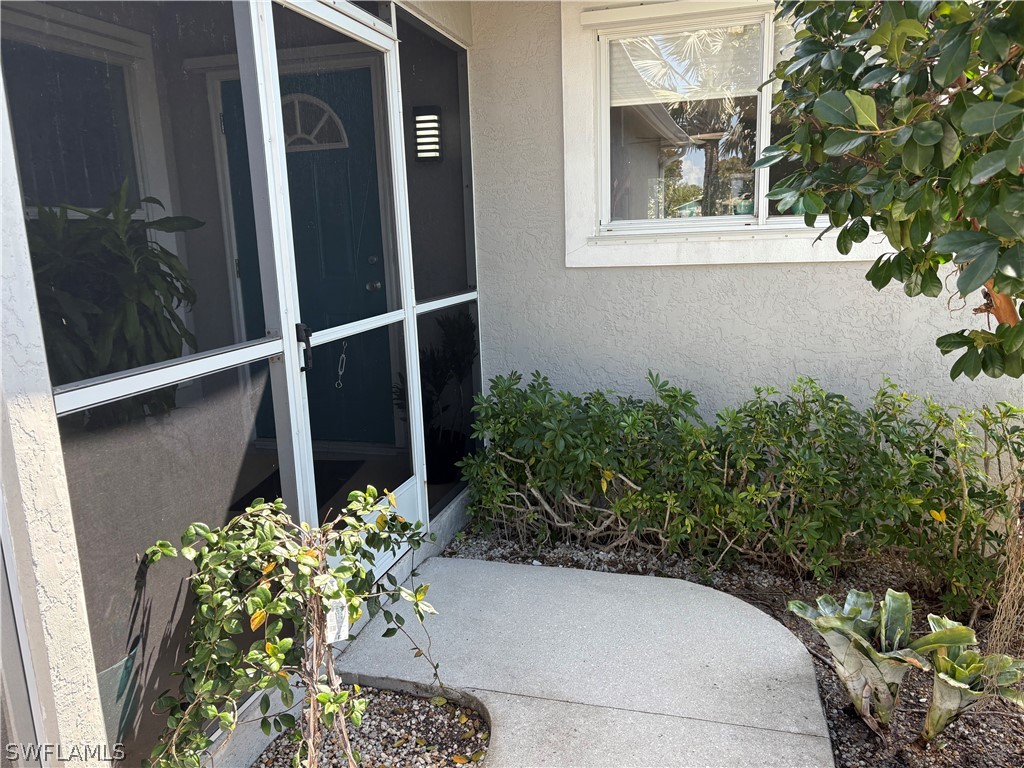 2500 Lee St Property Photo 28