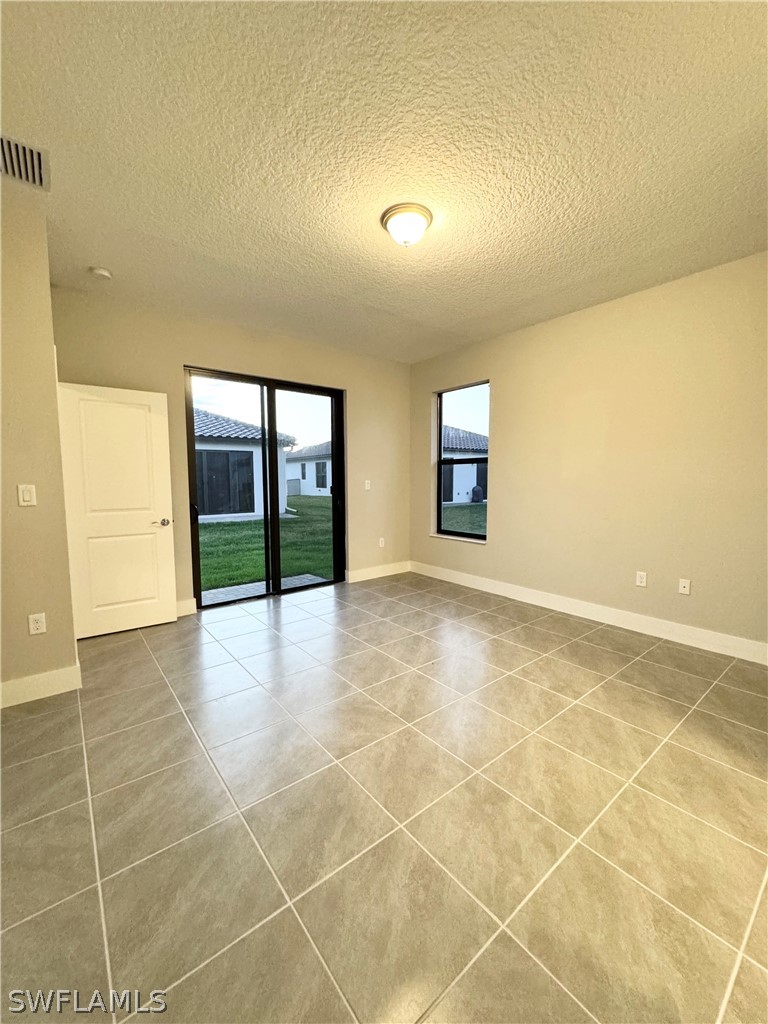5570 Cassidy Ln Property Photo 9