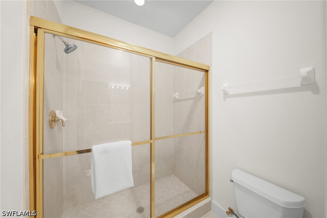 572 11th Ave S 2 Property Photo 29